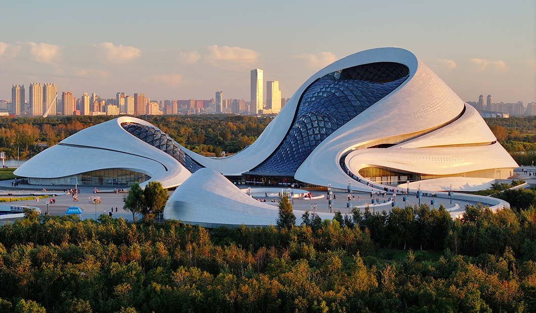 哈尔滨大剧院.jpg